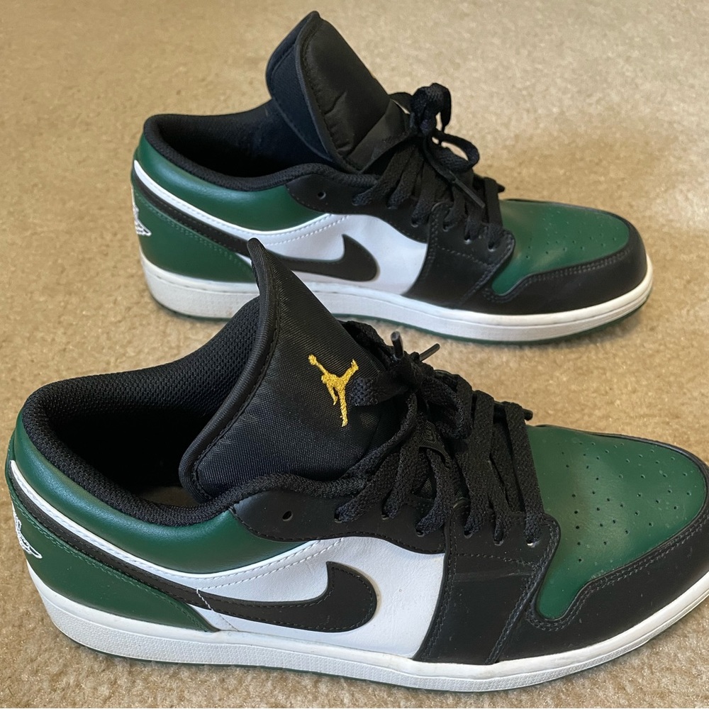 Jordan 1 Low “Green Toe”